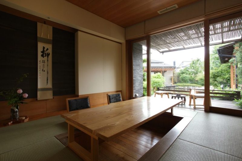 鉄板・懐石 くら馬の個室