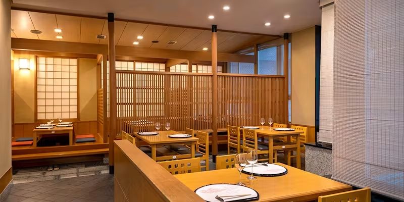 うなぎ 海雲/アートホテル宮崎 スカイタワーの内観