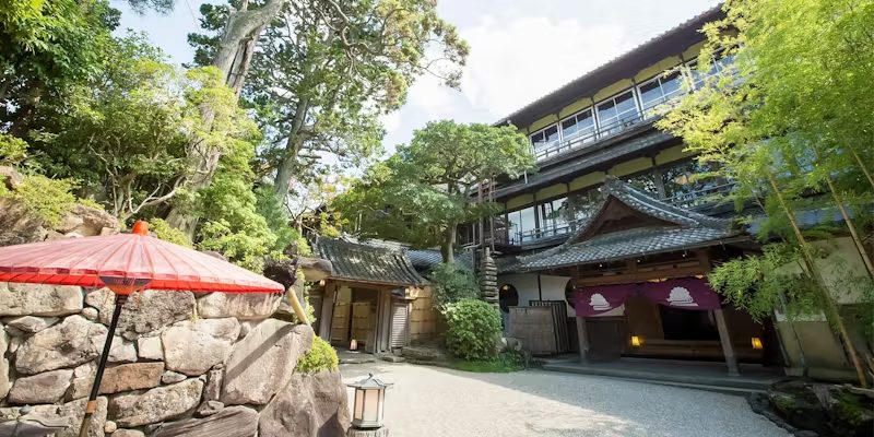 料亭菊水楼の外観