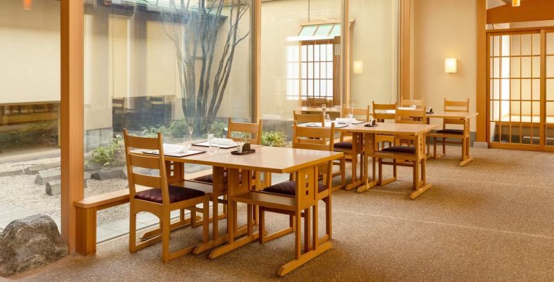 日本料理 隨縁亭／ホテルモントレエーデルホフ札幌の内観